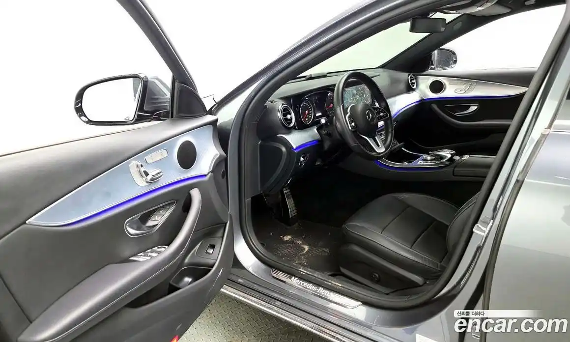 Mercedes-Benz E-Class 2020 2.0 Автомат в Москве № 542370, фото 10