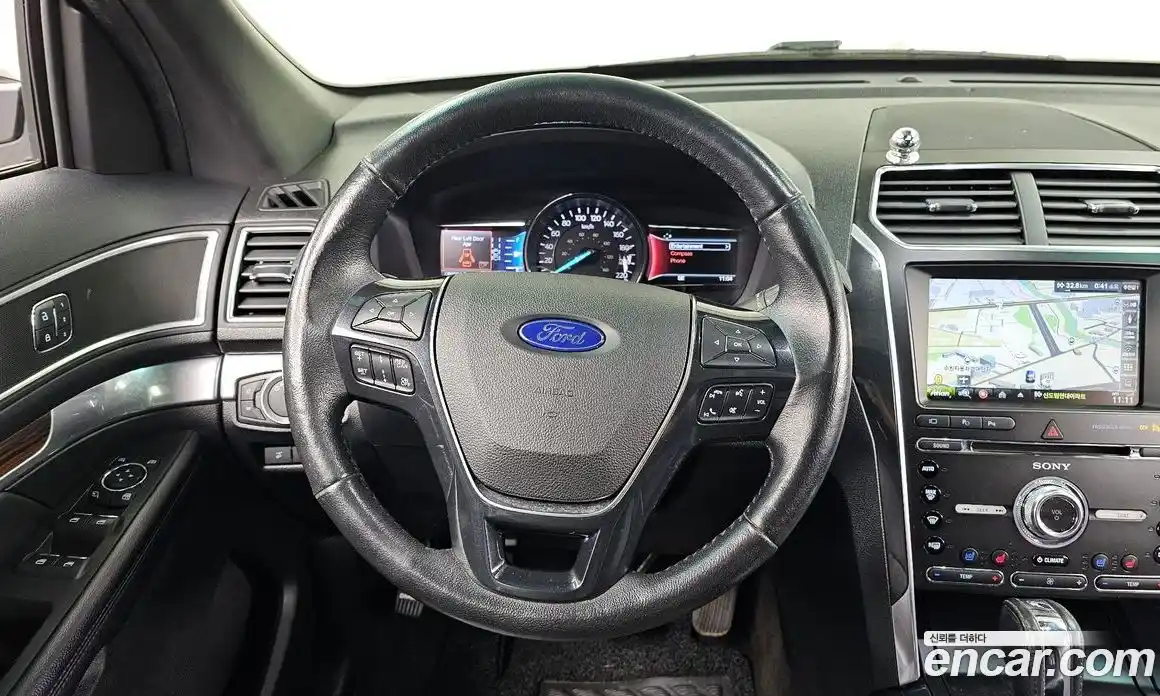 Ford Explorer 2016 2.3 Автомат в Москве № 542523, фото 13