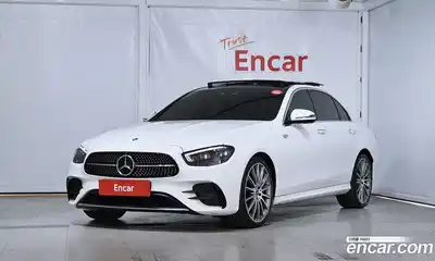 Mercedes-Benz E-Class, 2022