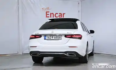 Mercedes-Benz E-Class 2022 2.0 Автомат в Москве № 542539, миниатюра 4
