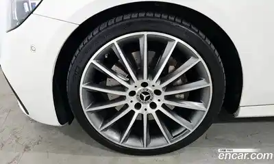 Mercedes-Benz E-Class 2022 2.0 Автомат в Москве № 542539, миниатюра 5