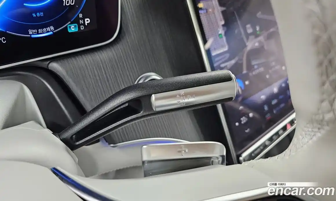 Mercedes-Benz EQS 2023 0.3 Автомат в Москве № 542649, фото 9