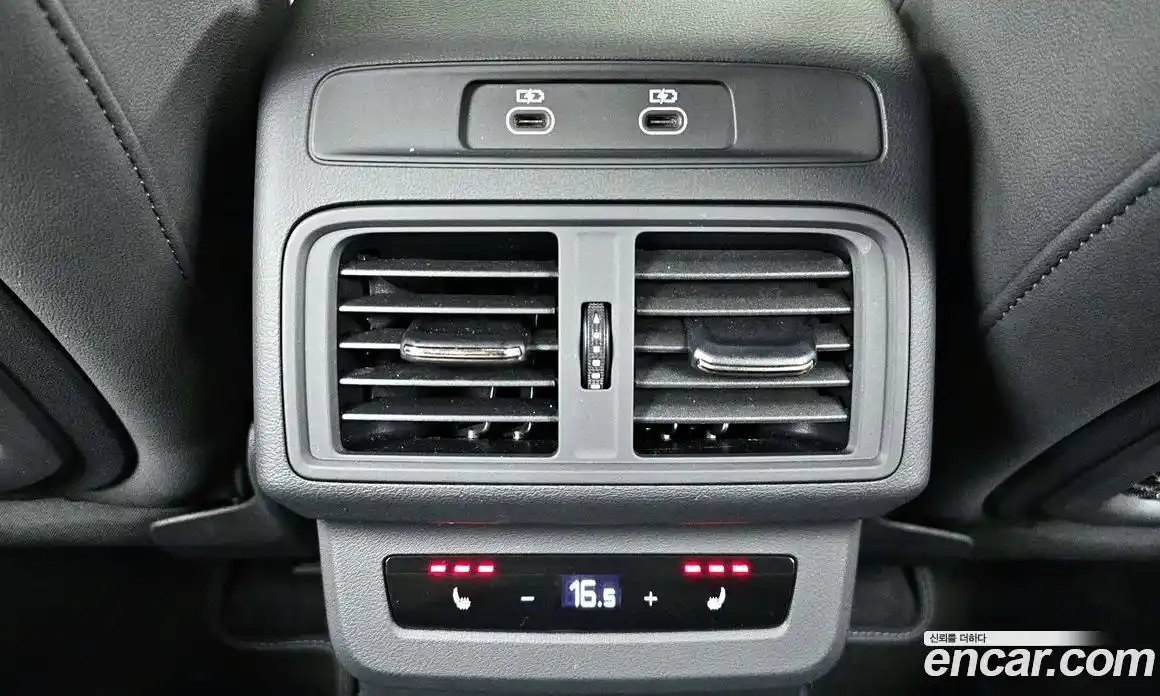 Audi Q5 2025 2.0 Автомат в Москве № 543825, фото 17