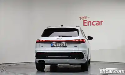 Audi Q5 2025 2.0 Автомат в Москве № 543825, миниатюра 3