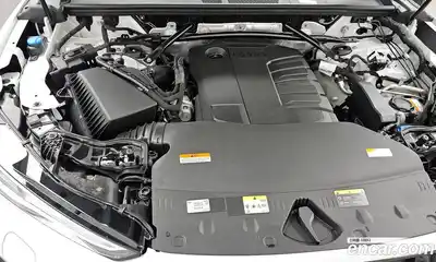 Audi Q5 2025 2.0 Автомат в Москве № 543825, миниатюра 5