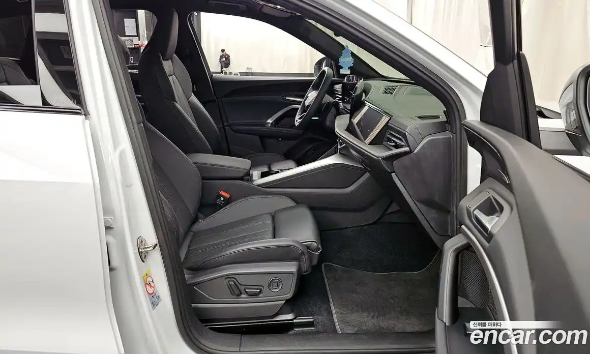 Audi Q5 2025 2.0 Автомат в Москве № 543825, фото 10