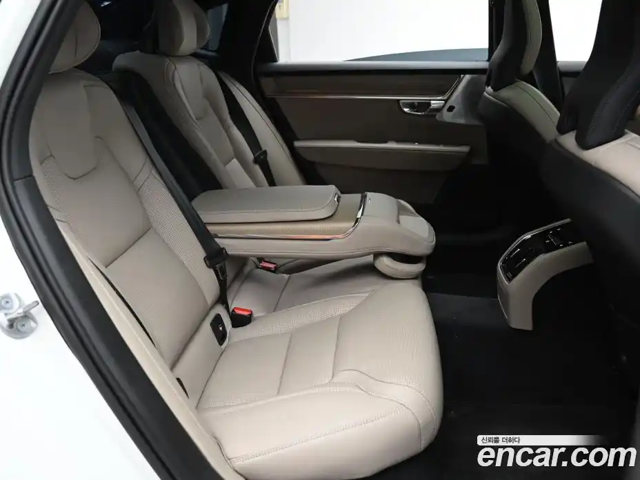 Volvo S90 2026 2.0 Автомат в Москве № 544868, фото 12