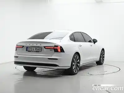 Volvo S90 2026 2.0 Автомат в Москве № 544868, миниатюра 2