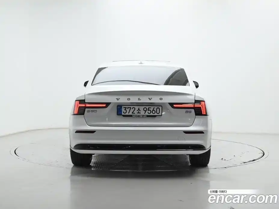 Volvo S90 2026 2.0 Автомат в Москве № 544868, фото 4