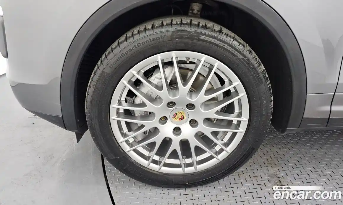 Porsche Cayenne 2016 3.0 Автомат в Москве № 545786, фото 5