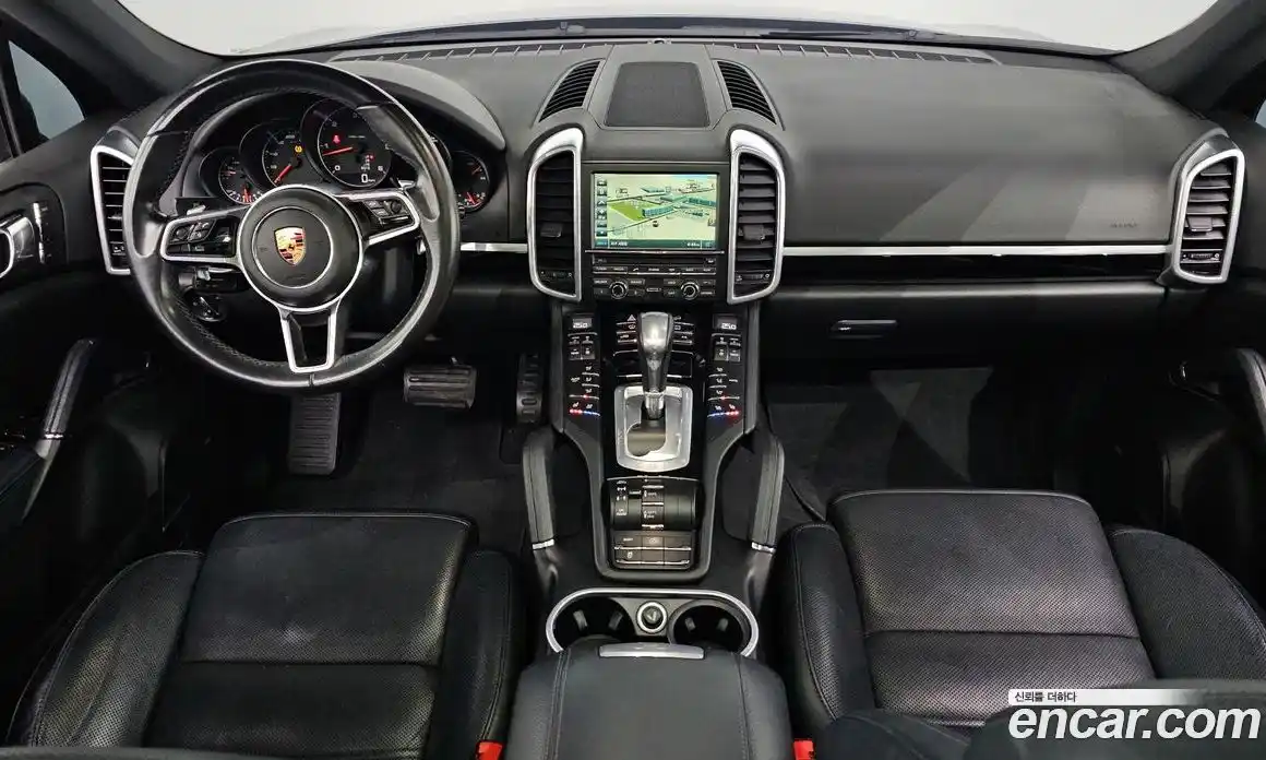 Porsche Cayenne 2016 3.0 Автомат в Москве № 545786, фото 7