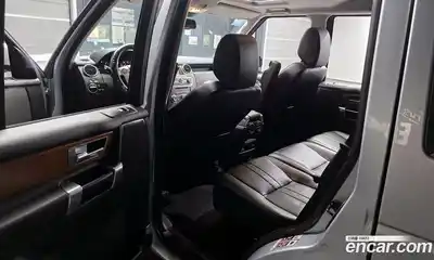 Land Rover Discovery 2015 3.0 Автомат в Москве № 546265, миниатюра 11