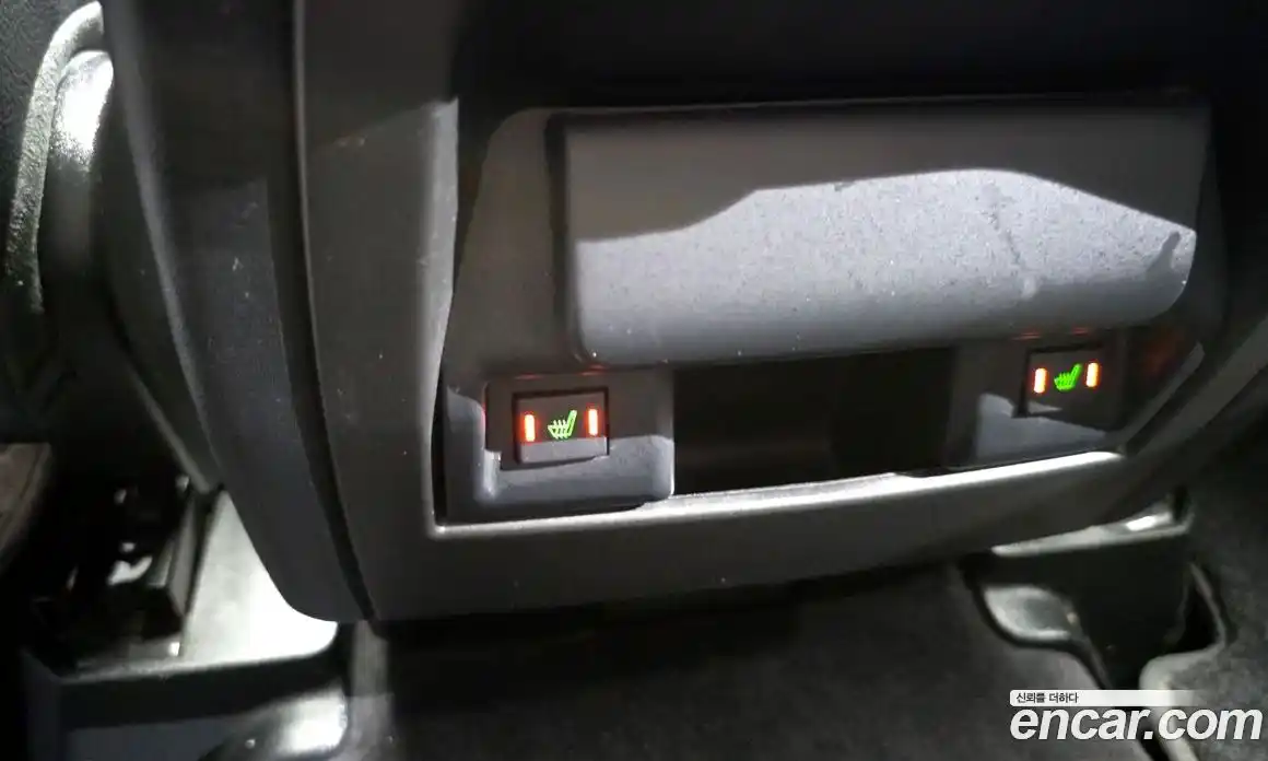 Land Rover Discovery 2015 3.0 Автомат в Москве № 546265, фото 20