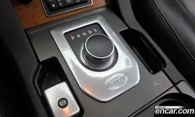 Land Rover Discovery 2015 3.0 Автомат в Москве № 546265, миниатюра 9