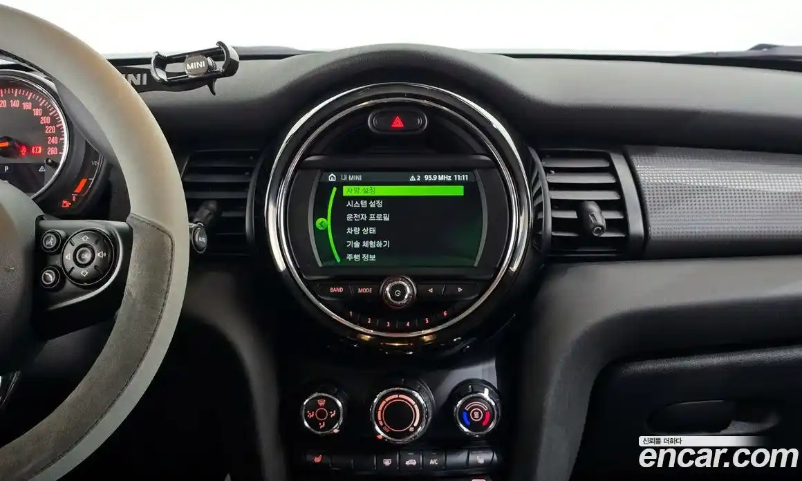 Mini Cooper 2021 1.5 Автомат в Москве № 546516, фото 14