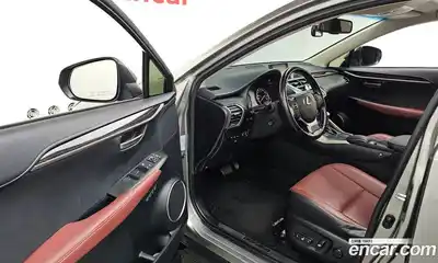 Lexus NX 2016 2.5 Автомат в Москве № 547041, миниатюра 9