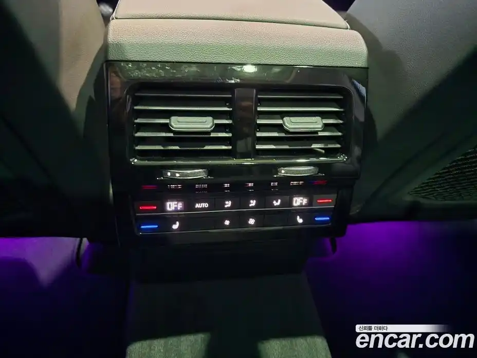 Volkswagen Touareg 2024 3.0 Автомат в Москве № 547193, фото 14