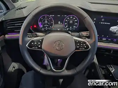 Volkswagen Touareg 2024 3.0 Автомат в Москве № 547193, миниатюра 6