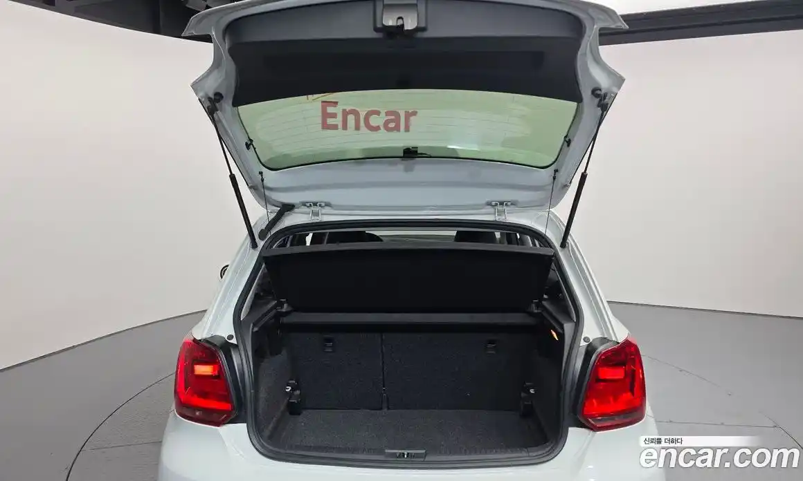 Volkswagen Polo 2015 1.4 Автомат в Москве № 547417, фото 20