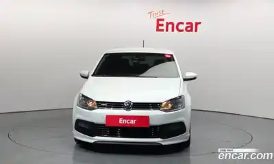 Volkswagen Polo 2015 1.4 Автомат в Москве № 547417, миниатюра 3