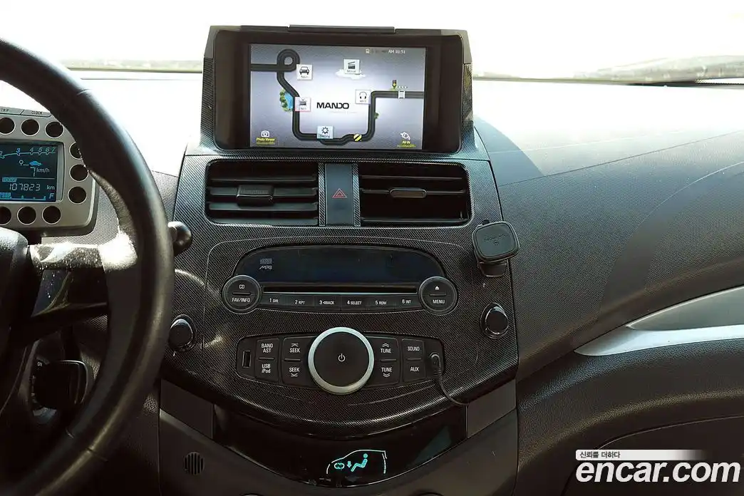 Chevrolet Spark 2012 1.0 Автомат в Москве № 81548, фото 11