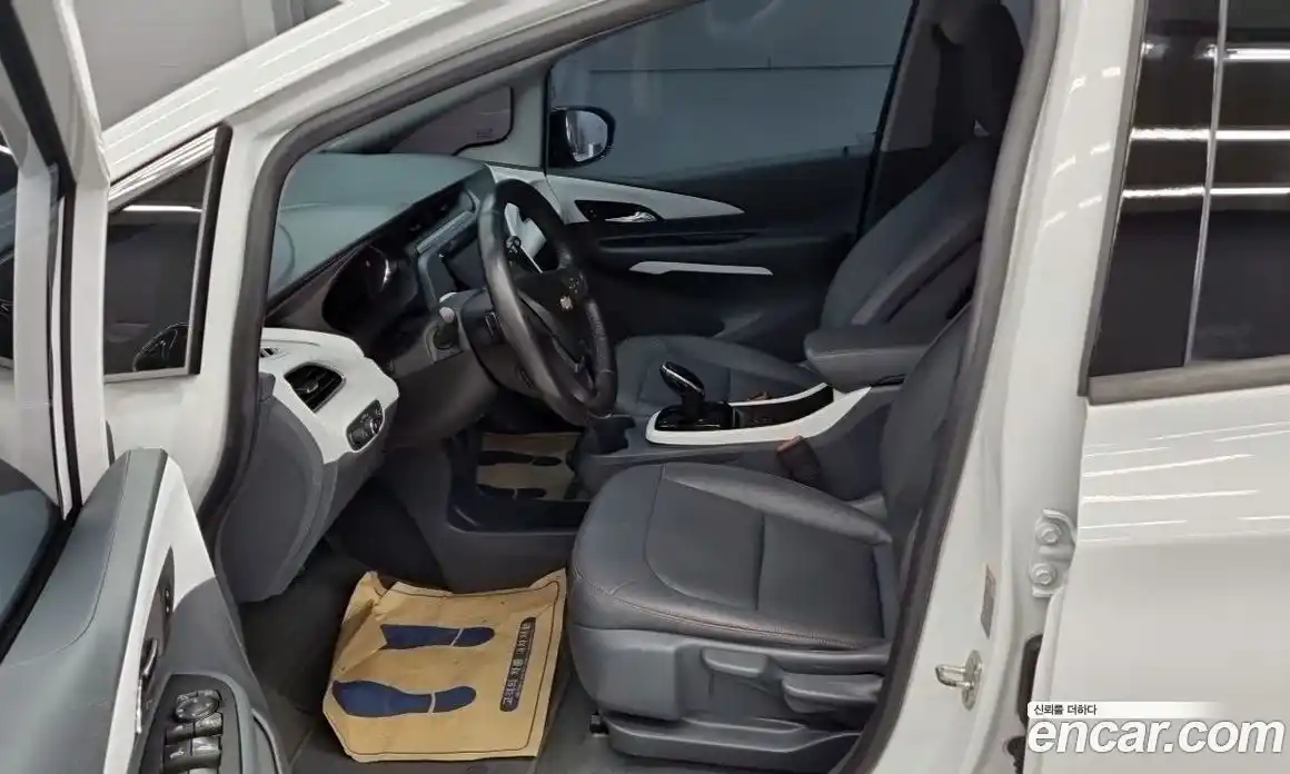 Chevrolet Bolt EV 2019 1.0 Автомат в Москве № 90470, фото 7