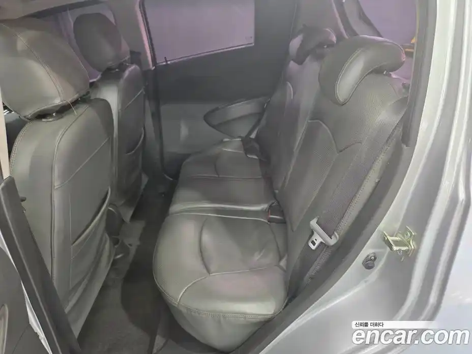 Chevrolet Matiz 2010 1.0 Автомат в Москве № 98604, фото 12