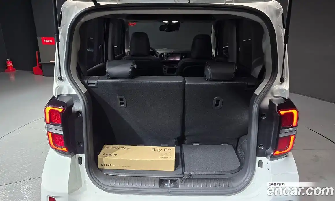 Kia Ray 2025 0.1 Автомат в Москве № 101989, фото 4