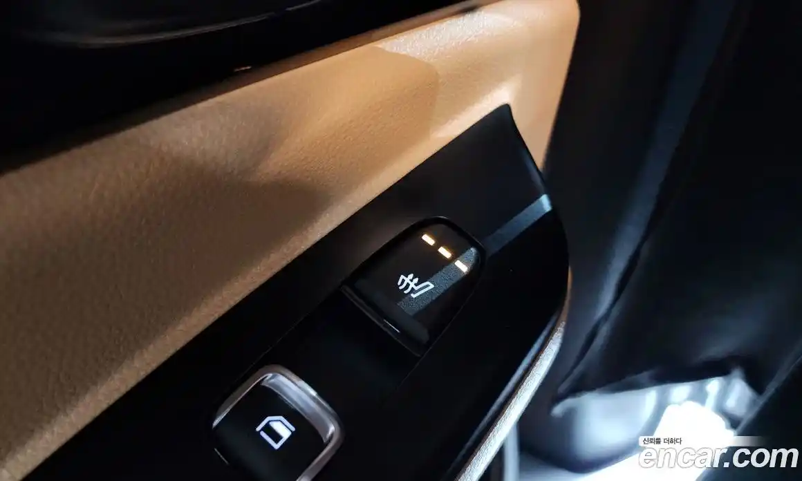 Kia Canival 2023 3.5 Автомат в Москве № 103176, фото 18