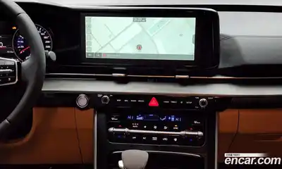 Kia Canival 2023 3.5 Автомат в Москве № 103176, миниатюра 4