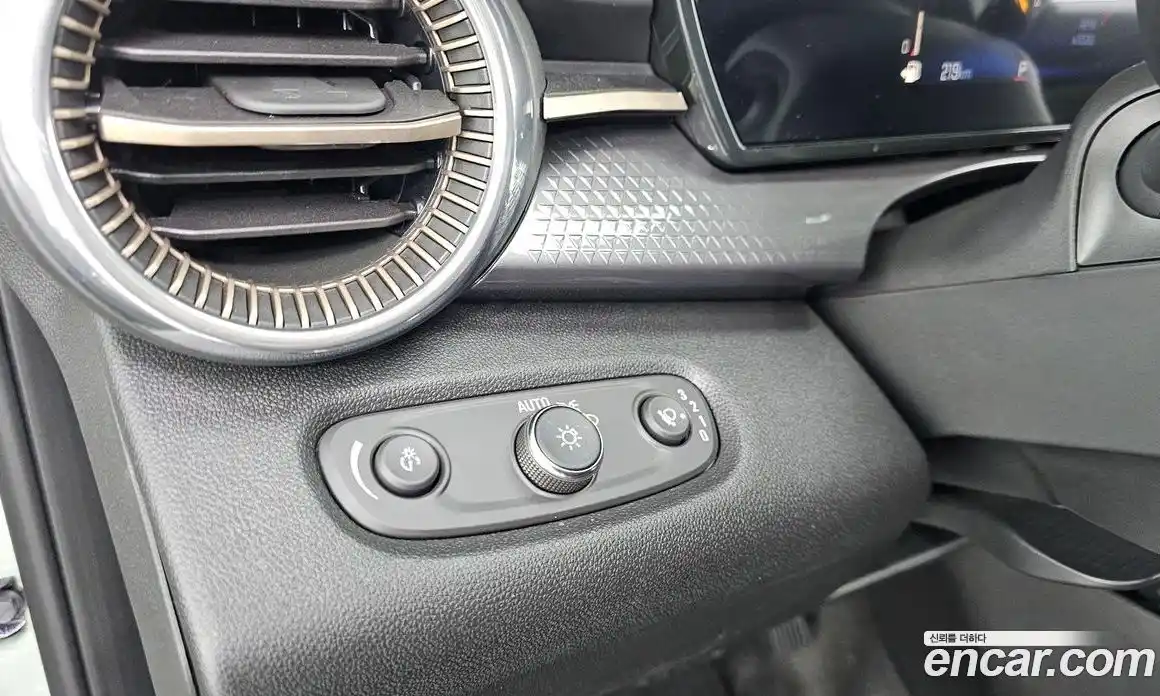 Chevrolet Trax 2025 1.2 Автомат в Москве № 105034, фото 18