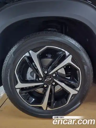 Chevrolet TrailBlazer 2024 1.3 Вариатор в Москве № 105833, миниатюра 5