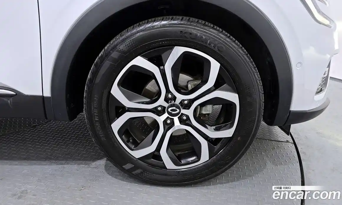 Renault XM3 2023 1.3 Автомат в Москве № 106140, фото 9