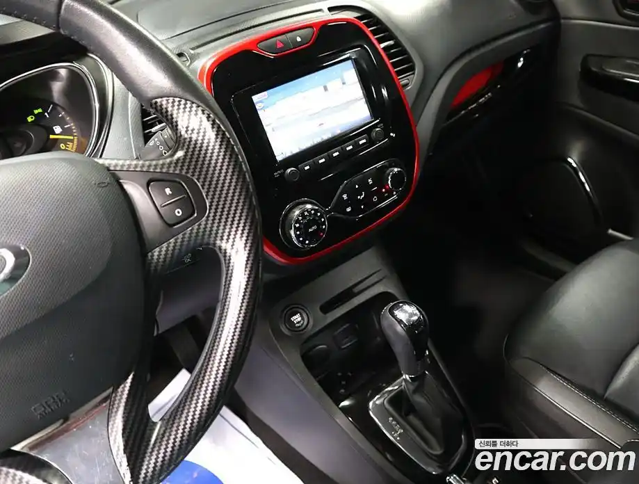 Renault QM3 2015 1.5 Автомат в Москве № 106162, фото 11