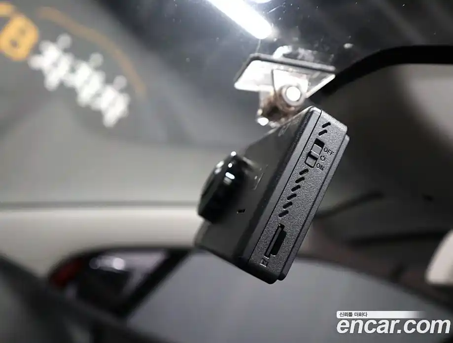 Renault QM3 2015 1.5 Автомат в Москве № 106162, фото 16