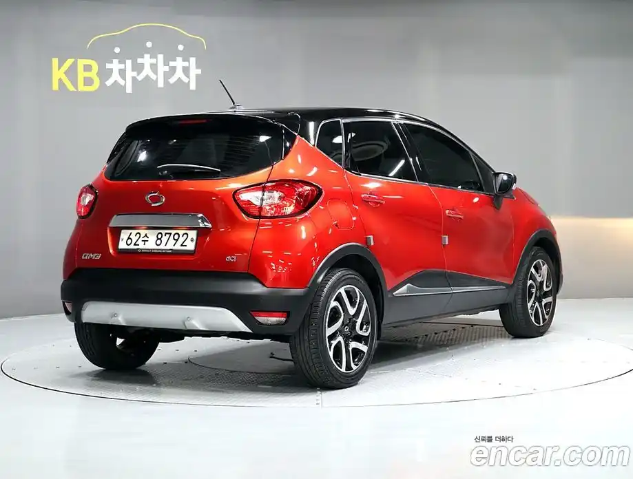 Renault QM3 2015 1.5 Автомат в Москве № 106162, фото 3