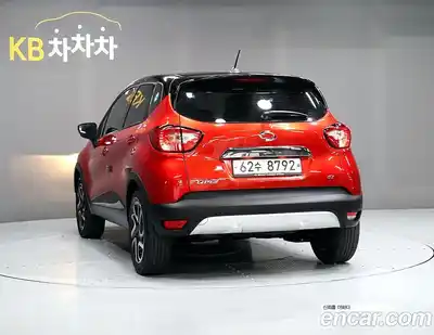 Renault QM3 2015 1.5 Автомат в Москве № 106162, миниатюра 4