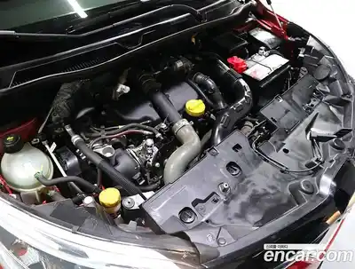 Renault QM3 2015 1.5 Автомат в Москве № 106162, миниатюра 6