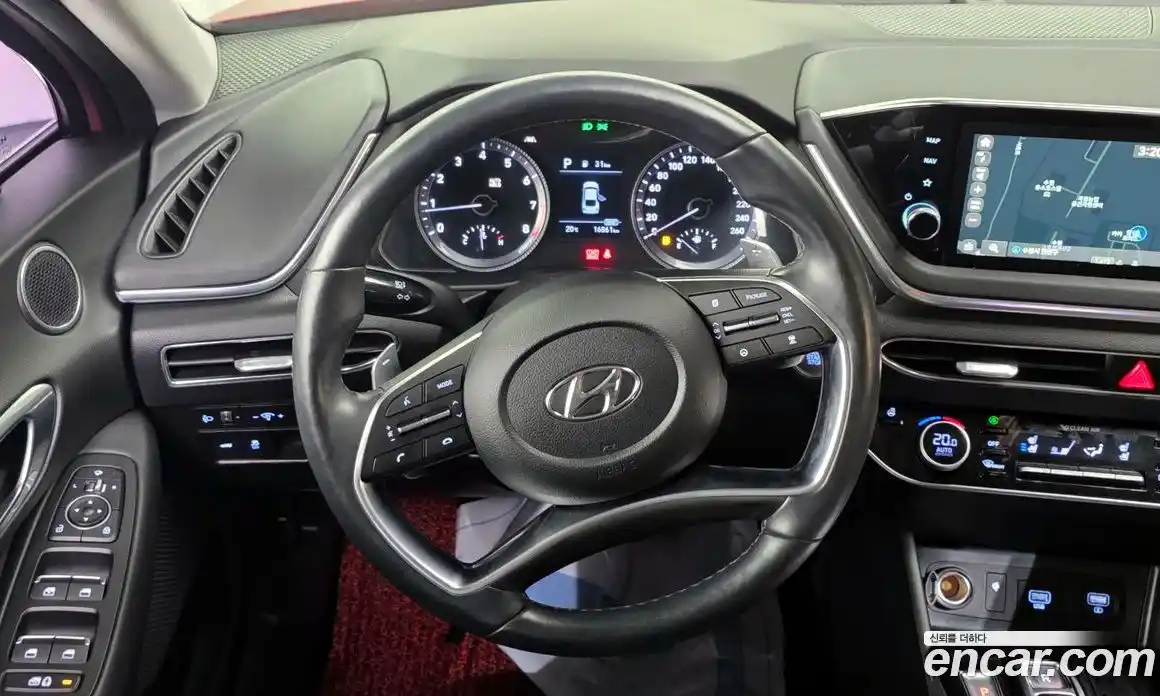 Hyundai Sonata 2020 2.0 Автомат в Москве № 107678, фото 14