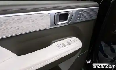 Hyundai Santa Fe 2024 2.5 Автомат в Москве № 108542, миниатюра 3