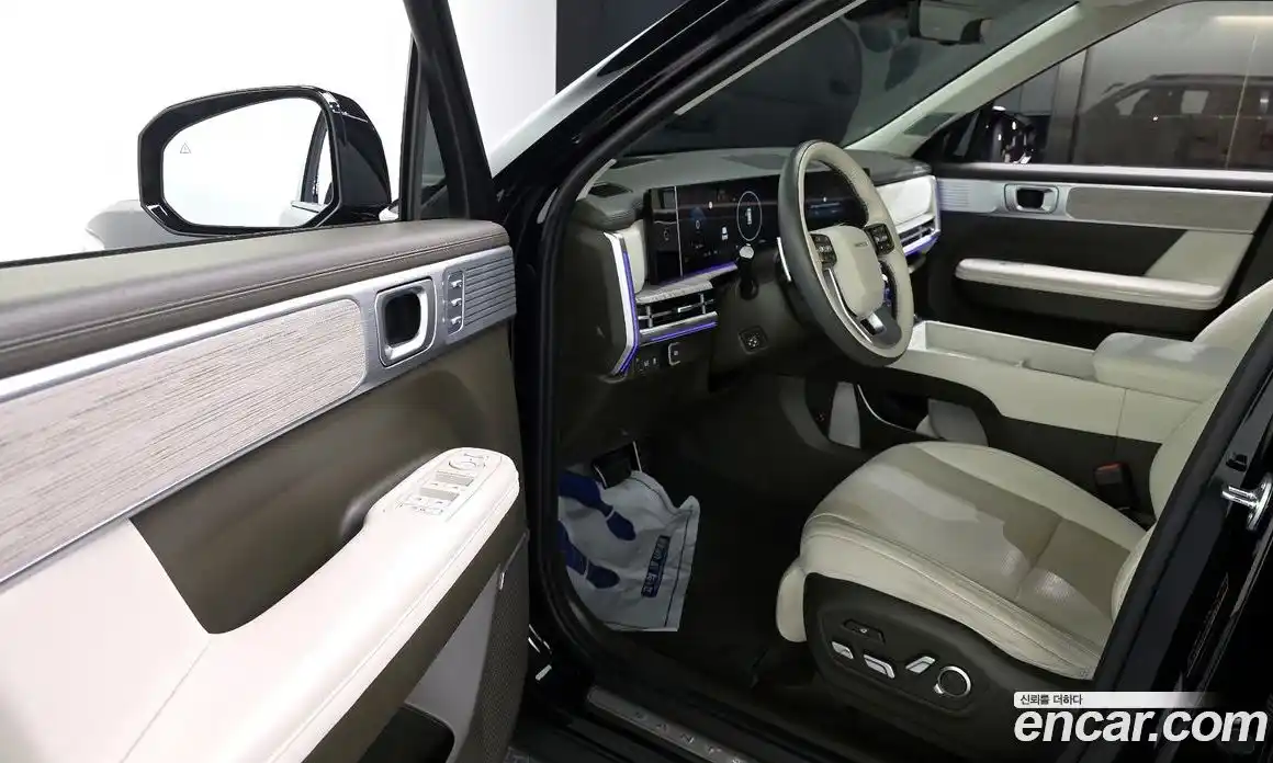 Hyundai Santa Fe 2024 2.5 Автомат в Москве № 108542, фото 4