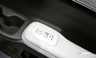 Hyundai Santa Fe 2024 2.5 Автомат в Москве № 108542, миниатюра 10