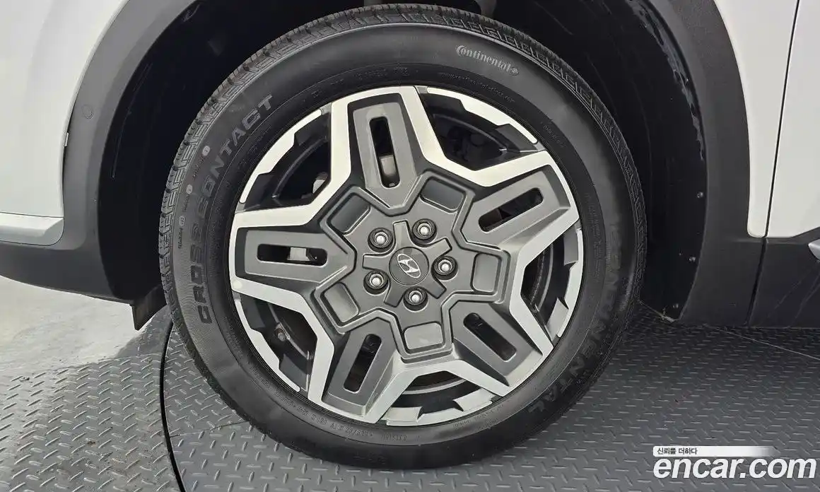 Hyundai Santa Fe 2022 1.6 Автомат в Москве № 113297, фото 5