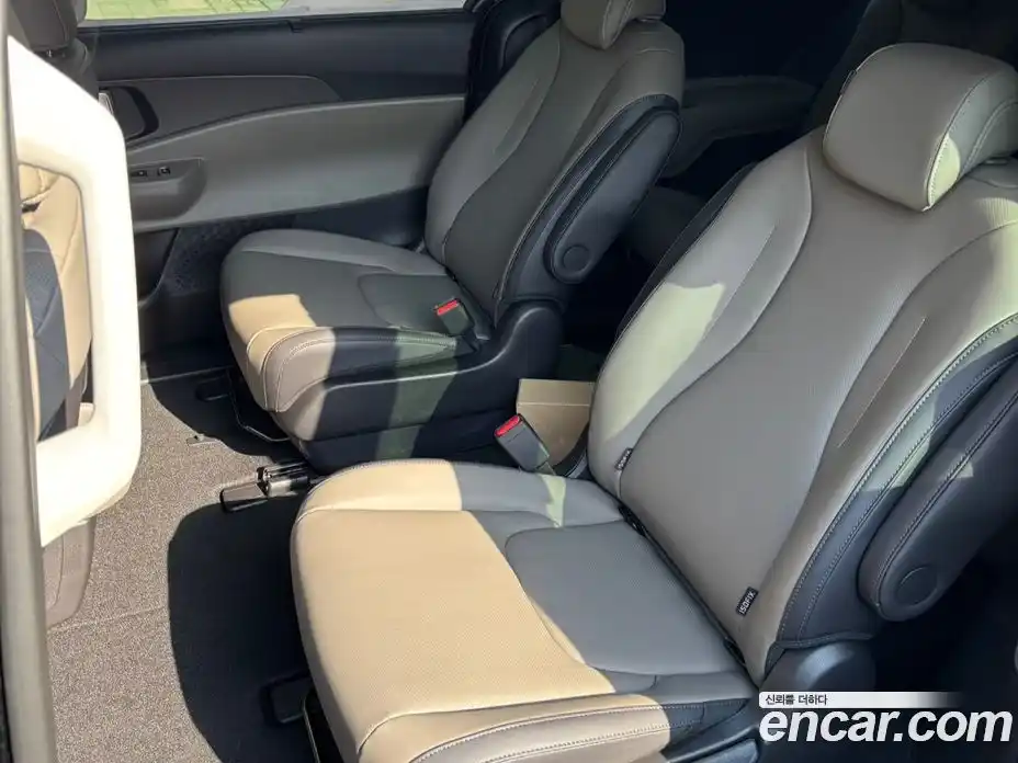 Kia Canival 2025 1.6 Автомат в Москве № 114054, фото 13