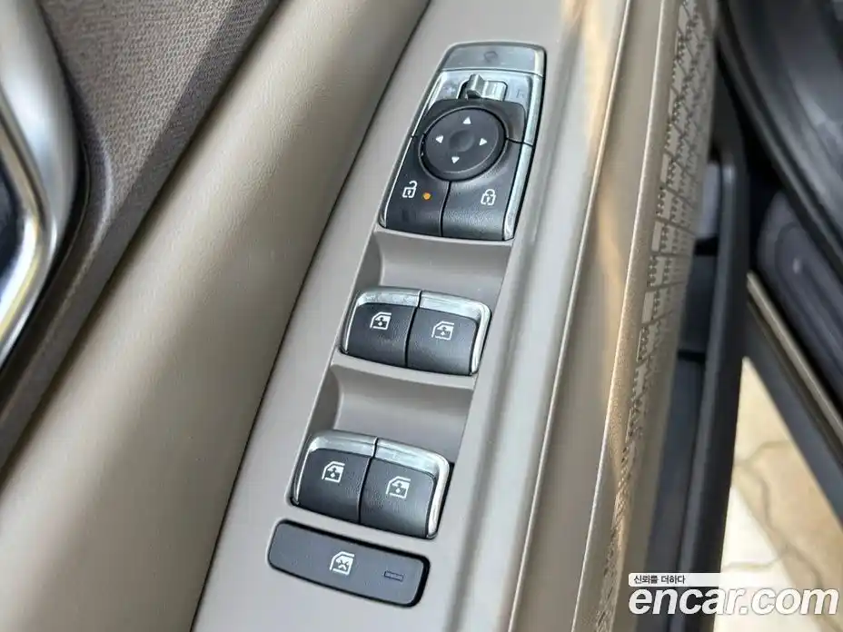 Kia Canival 2025 1.6 Автомат в Москве № 114054, фото 15