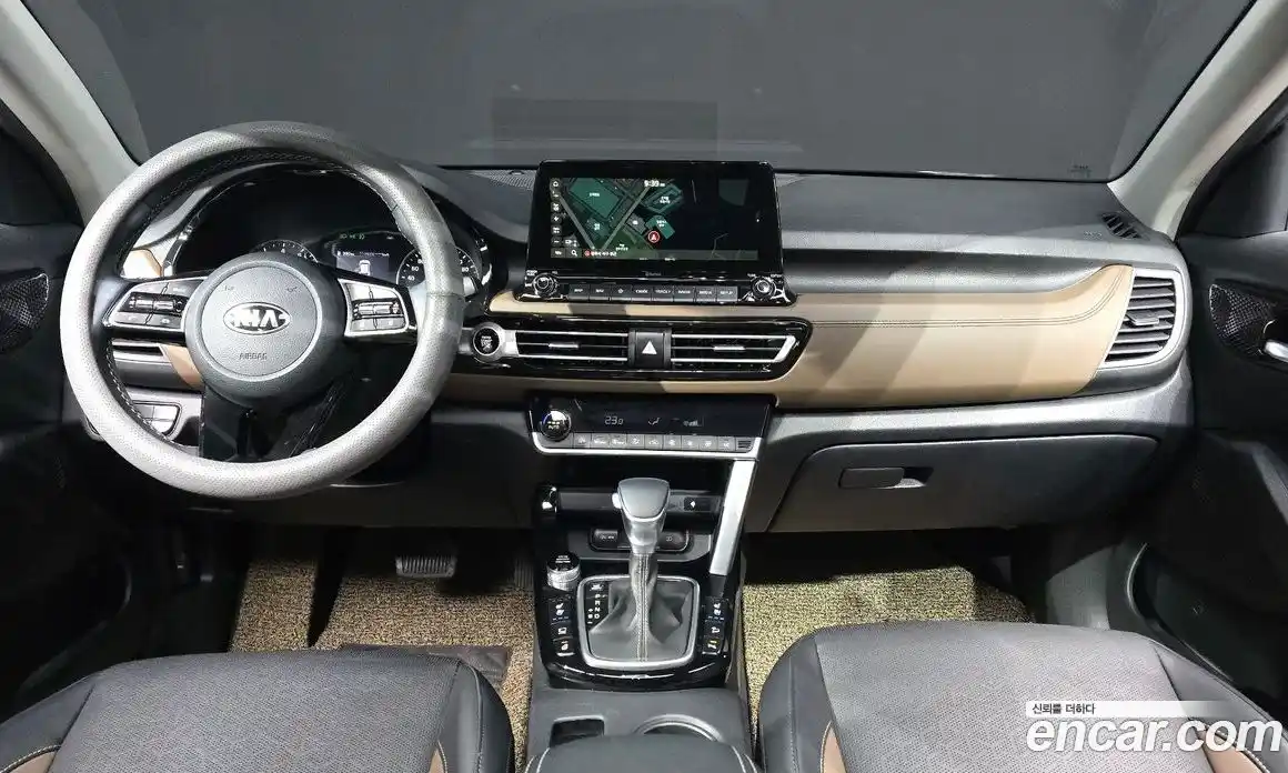 Kia Seltos 2022 1.6 Автомат в Москве № 115351, фото 7