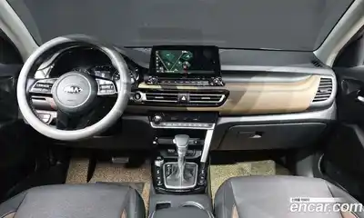 Kia Seltos 2022 1.6 Автомат в Москве № 115351, миниатюра 7