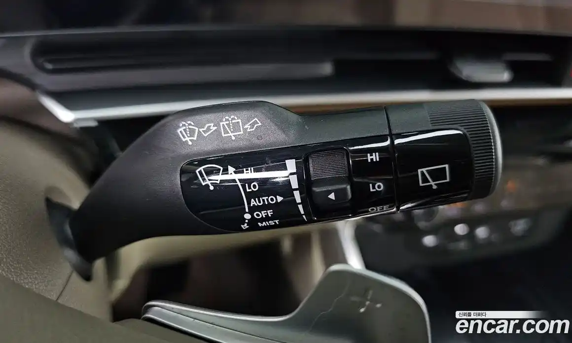 Kia Canival 2024 3.5 Автомат в Москве № 120105, фото 15