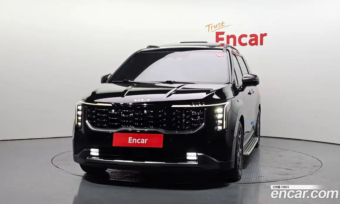 Kia Canival 2024 3.5 Автомат в Москве № 120105, фото 3