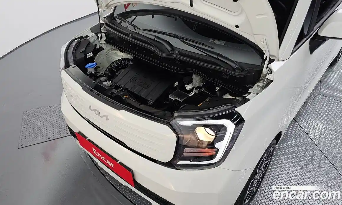 Kia Ray 2023 1.0 Автомат в Москве № 121166, фото 17